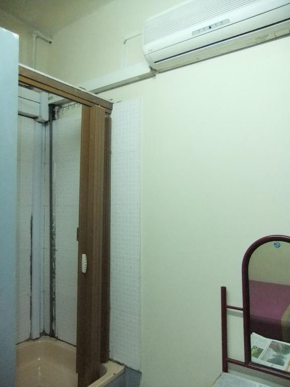 Hawaii Hostel Сингапур Стая снимка